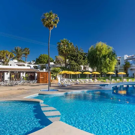 Family Holidays With Pool View Apartment