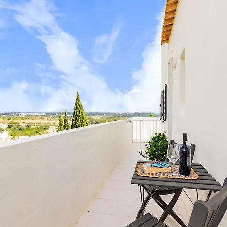 Clube ☀family Holidays With Pool View Lägenhet *